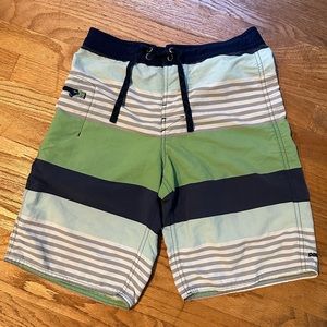 Boys Patagonia Wavefarer Boardshorts - 12